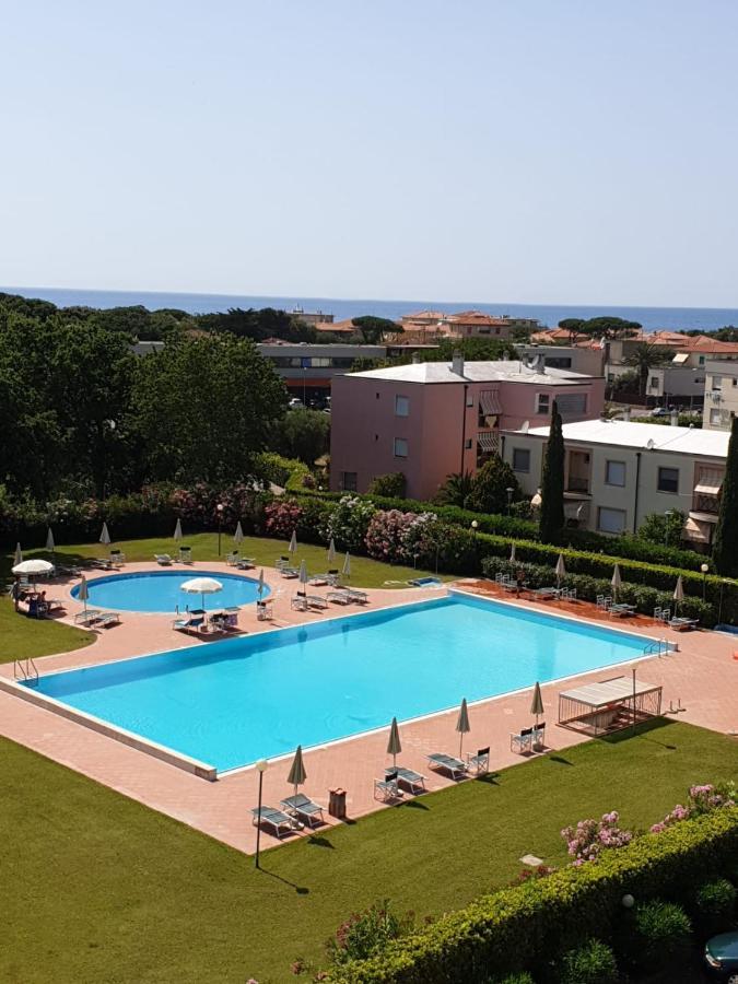 Appartamento Santa Costanza Con Piscina San Vincenzo Exteriér fotografie