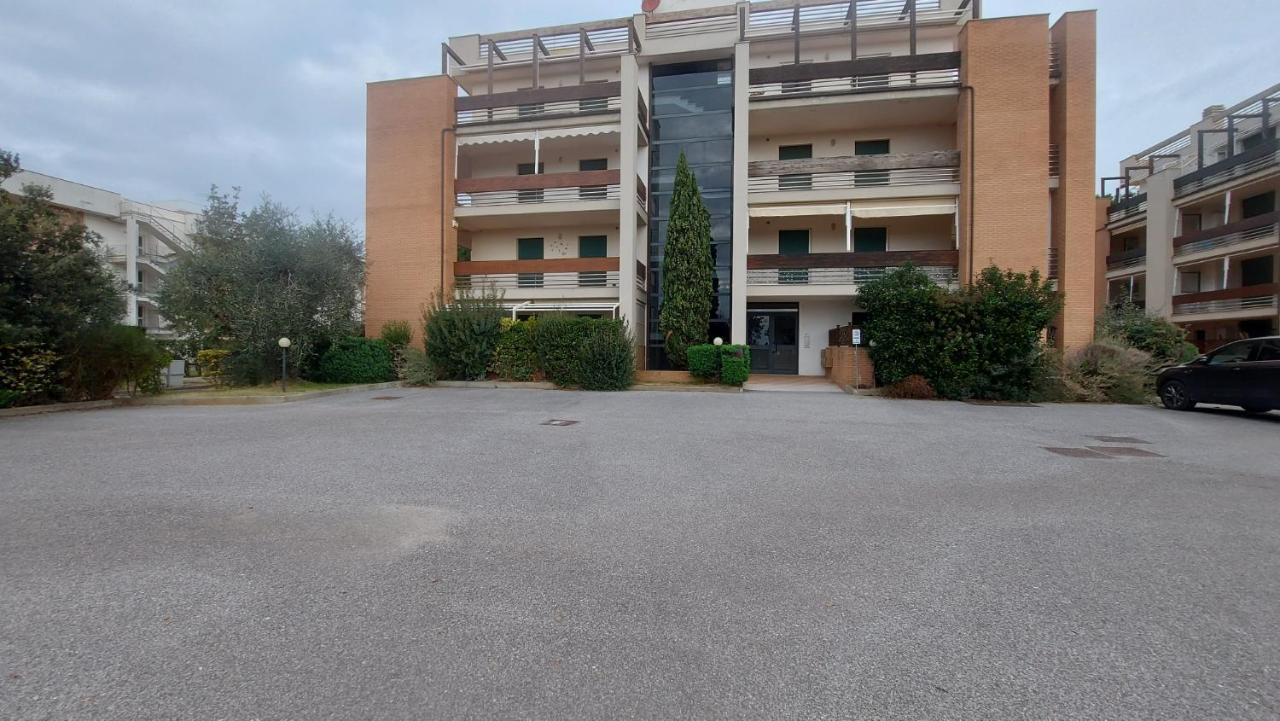 Appartamento Santa Costanza Con Piscina San Vincenzo Exteriér fotografie