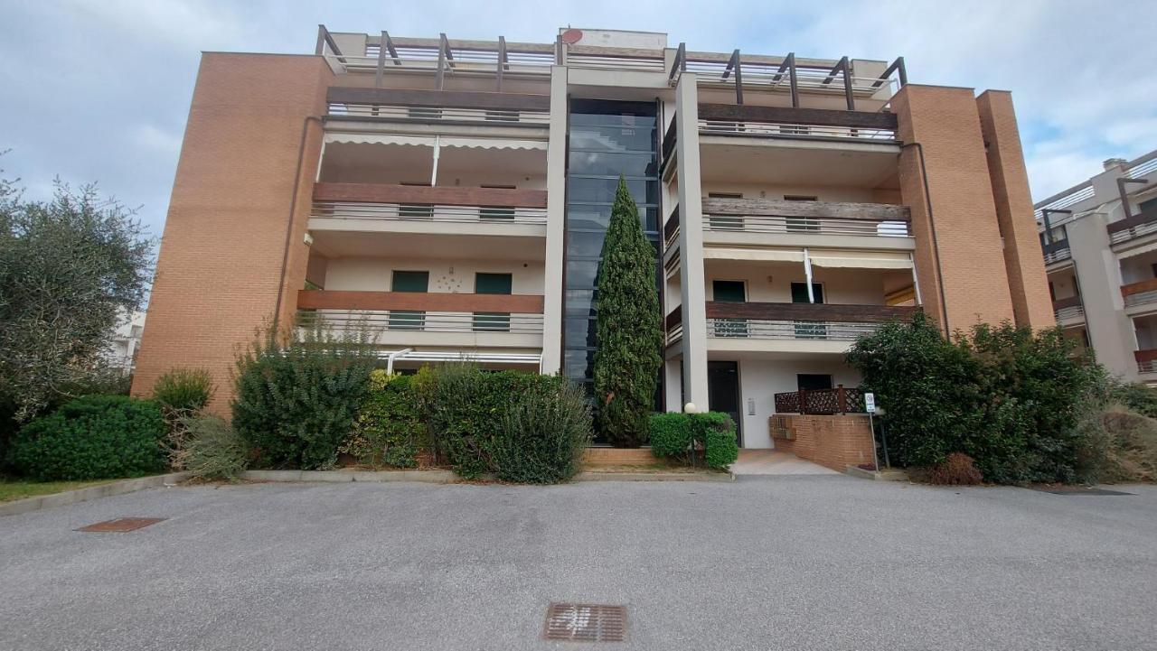 Appartamento Santa Costanza Con Piscina San Vincenzo Exteriér fotografie